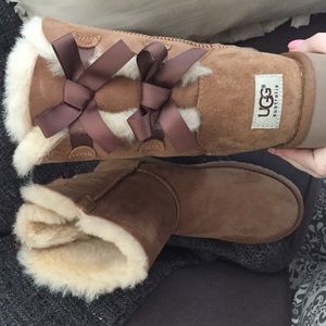 Bailey Bow Uggs